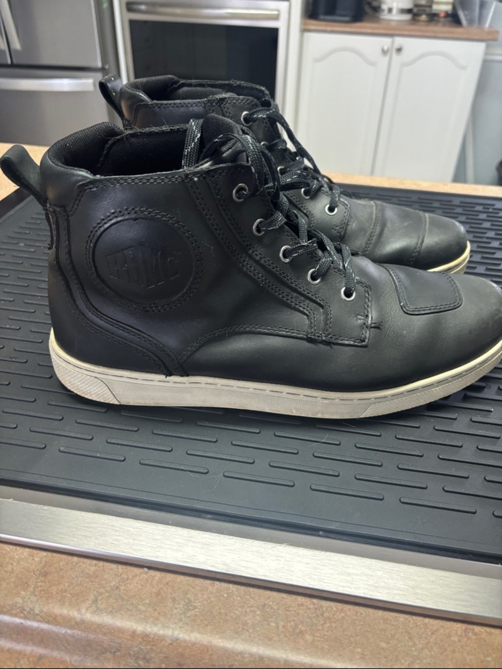 Harley Davidson MEN'S BATEMAN ANKLE PRO RIDING SNEAKER - BLACK